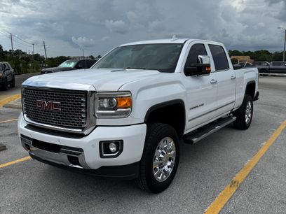 Used 2016 GMC Sierra 2500 Denali w/ Duramax Plus Package