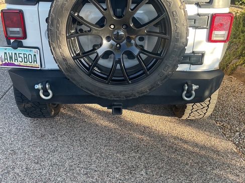 Used 2015 Jeep Wrangler Unlimited Sport image 8