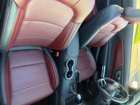 Used 2024 Ford Mustang GT Premium w/ GT Performance Package image 15