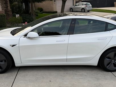 Used 2019 Tesla Model 3 Standard Range Plus