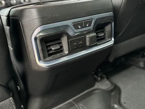 Used 2021 GMC Sierra 2500 Denali w/ Denali Ultimate Package image 12