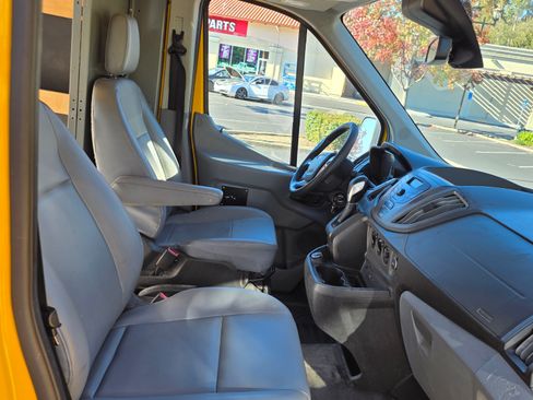 Used 2017 Ford Transit 250 148 High Roof image 7