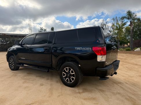 Used 2012 Toyota Tundra 4x4 CrewMax w/ TRD Off-Road Pkg image 4