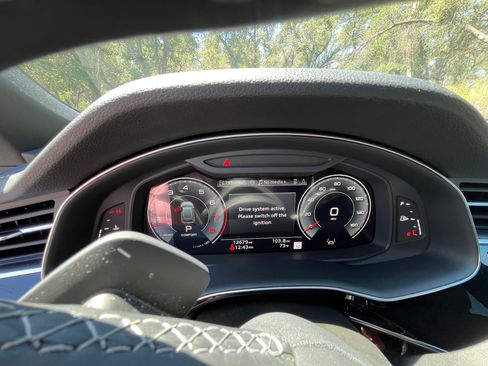 Used 2025 Audi Q8 Premium w/ Black Optic Package AWD/4WD image 6