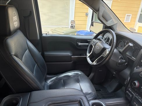 Used 2019 Chevrolet Silverado 1500 RST w/ All-Star Edition AWD/4WD image 14