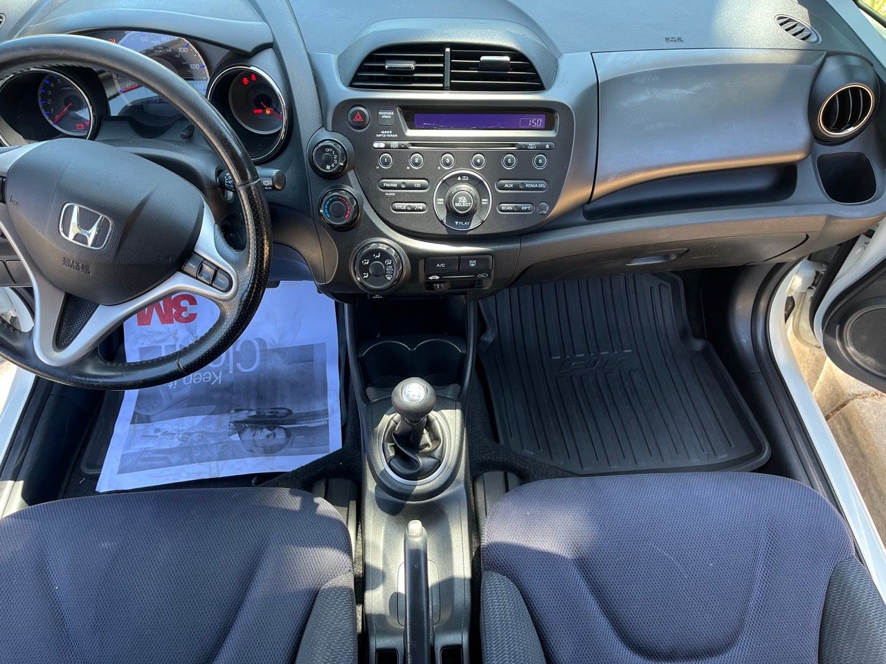 Used 2012 Honda Fit Sport image 9