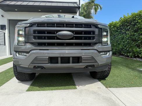 Used 2021 Ford F150 Lariat w/ Equipment Group 502A High AWD/4WD image 8