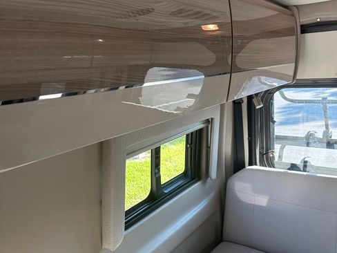 Used 2022 RAM ProMaster 3500 w/ Premium R/V Group FWD image 8