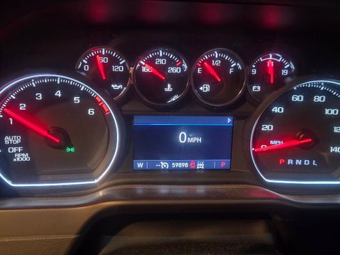 Used 2020 Chevrolet Silverado 1500 LT w/ All-Star Edition image 32