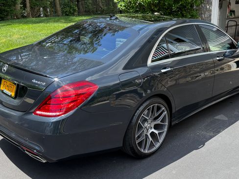 Used 2016 Mercedes-Benz S 550 4MATIC Sedan image 8