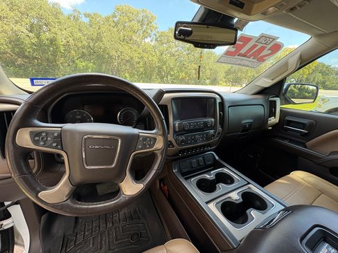 Used 2017 GMC Sierra 1500 Denali image 10