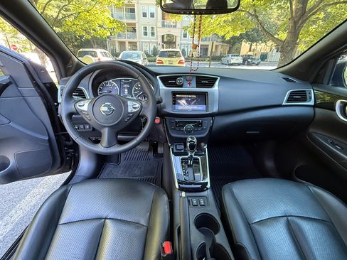 Used 2016 Nissan Sentra SL w/ Technology Package FWD image 14
