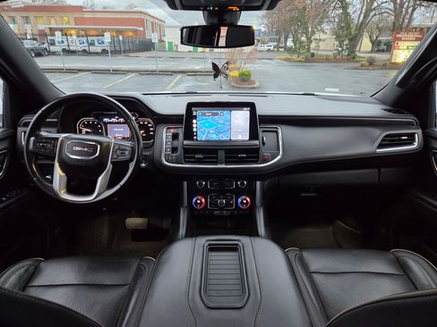 Used 2021 GMC Yukon SLT image 14