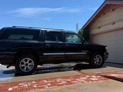 Used 2004 GMC Yukon XL SLE