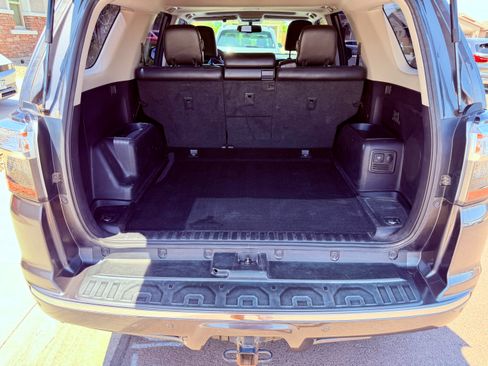 Used 2015 Toyota 4Runner Limited AWD/4WD image 22