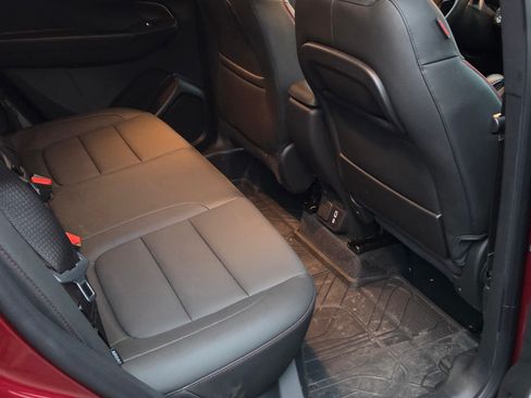 Used 2025 Chevrolet TrailBlazer RS w/ Convenience Package image 15