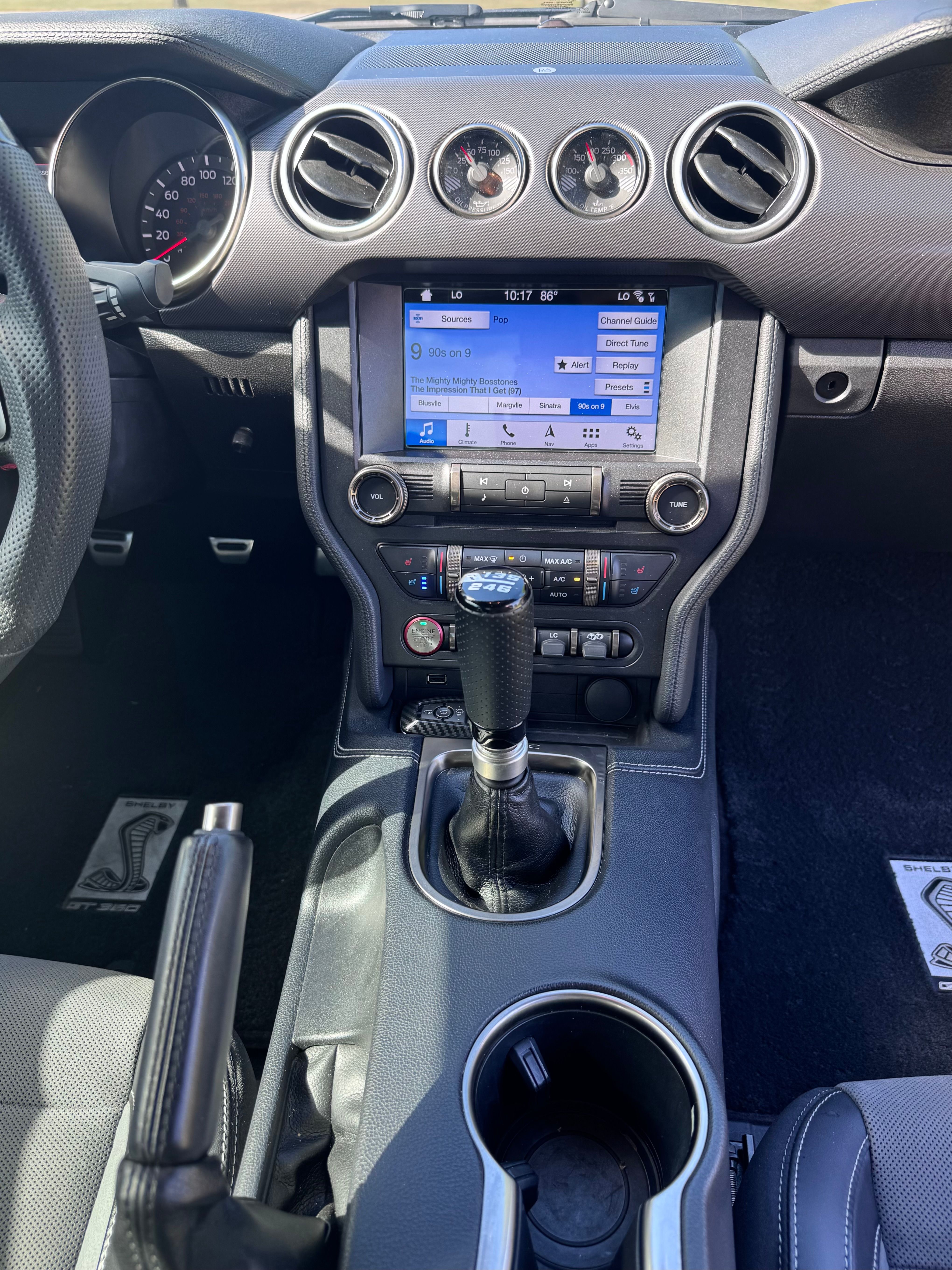 Used 2019 Ford Mustang Shelby GT350 w/ Technology Package RWD image 13