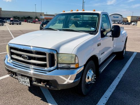 Used 2000 Ford F350 Long Bed image 1