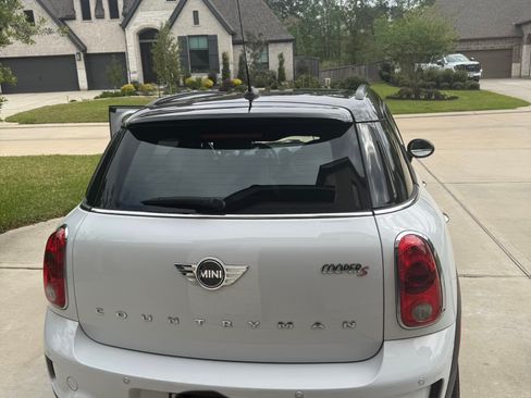 Used 2014 MINI Cooper Countryman S image 2