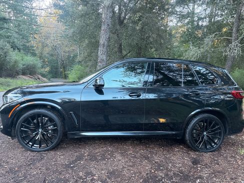 Used 2020 BMW X5 xDrive40i w/ M Sport Package AWD/4WD image 6