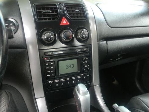 Used 2005 Pontiac GTO RWD image 12