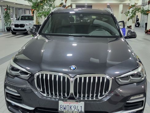 Used 2021 BMW X5 xDrive45e w/ Parking Assistance Package image 1