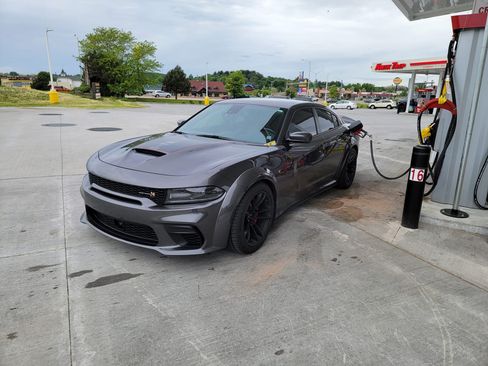 Used 2020 Dodge Charger Scat Pack image 5