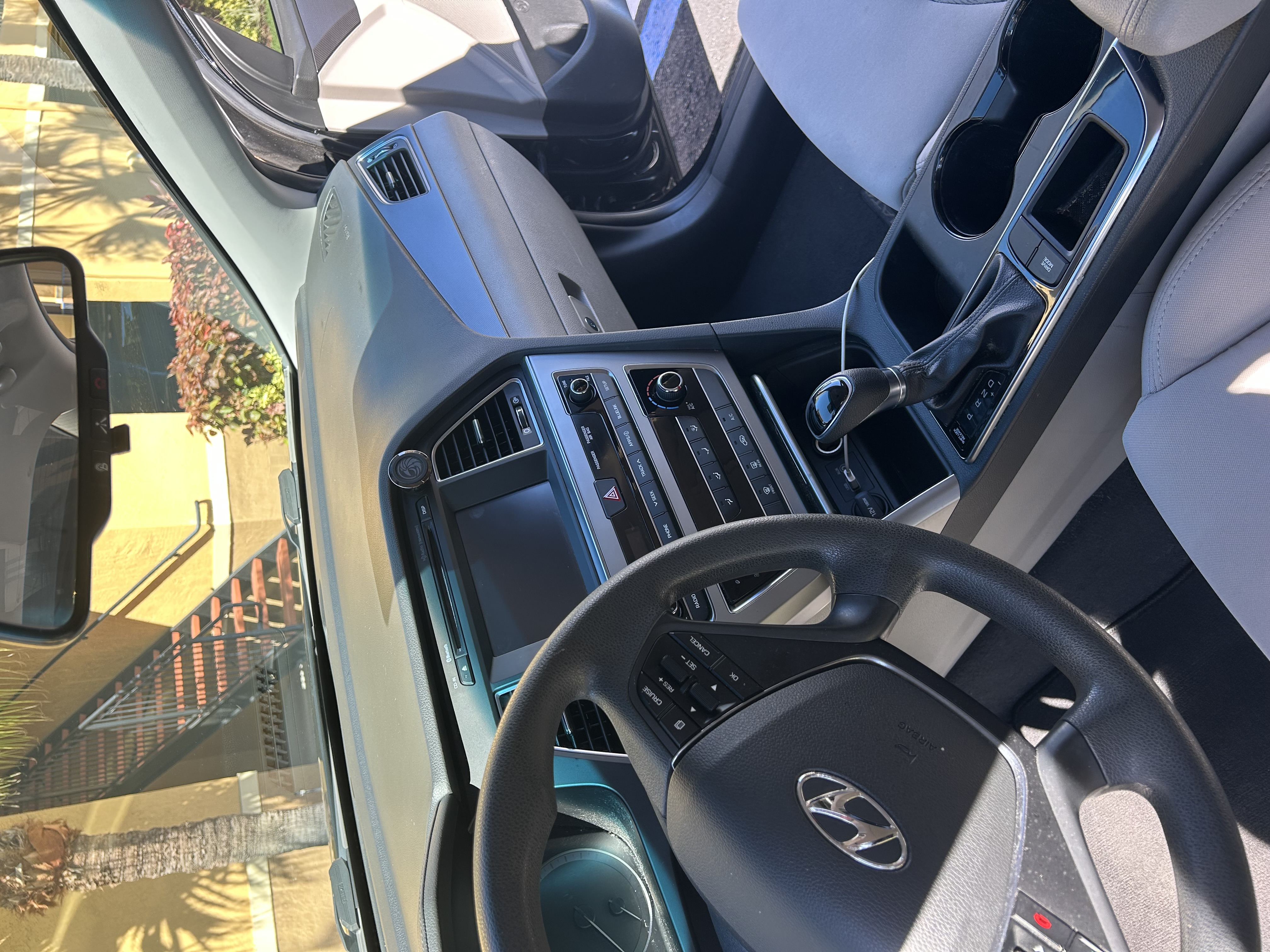 Used 2017 Hyundai Sonata Sport FWD image 17