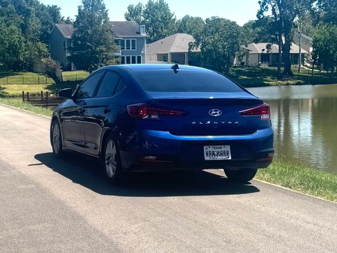 Used 2019 Hyundai Elantra SEL FWD image 5