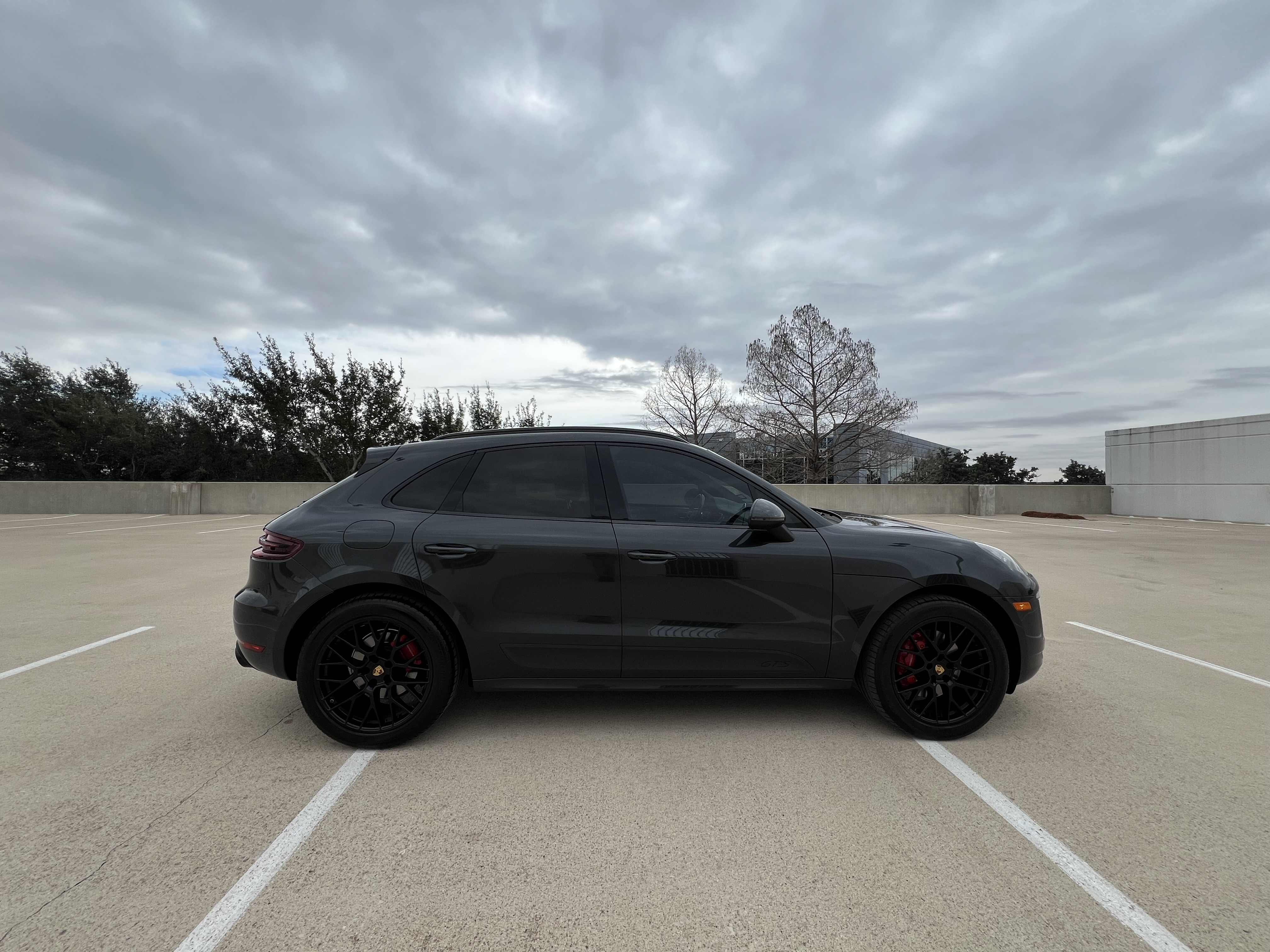 Used 2018 Porsche Macan GTS AWD/4WD image 5