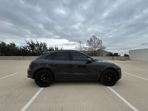 Used 2018 Porsche Macan GTS image 5