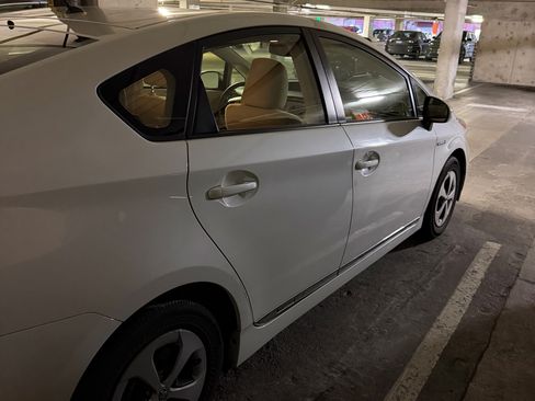 Used 2012 Toyota Prius Two image 12