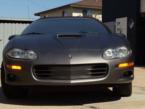 Used 2002 Chevrolet Camaro Z28 w/ SS Performance/Appearance Pkg image 4
