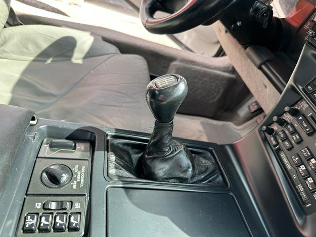 Used 1996 Chevrolet Corvette Convertible RWD image 16