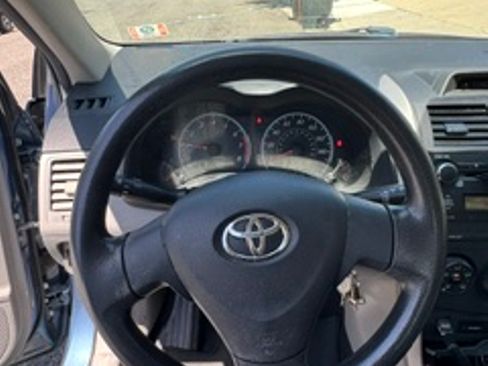 Used 2013 Toyota Corolla L FWD image 15