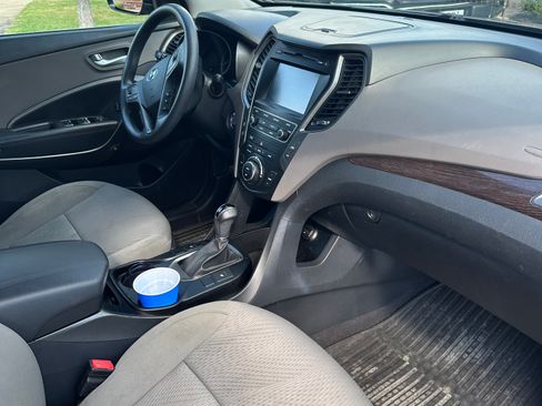 Used 2018 Hyundai Santa Fe Sport w/ 2.4L Value Package 02 FWD image 8
