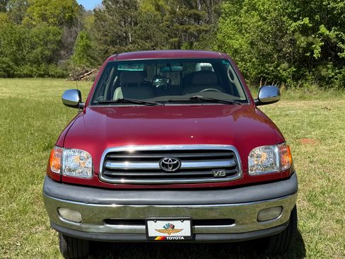 Used 2000 Toyota Tundra SR5 image 6