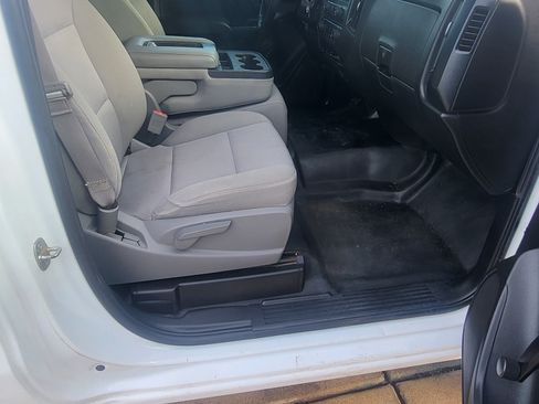 Used 2014 Chevrolet Silverado 1500 W/T w/ Trailering Package image 9