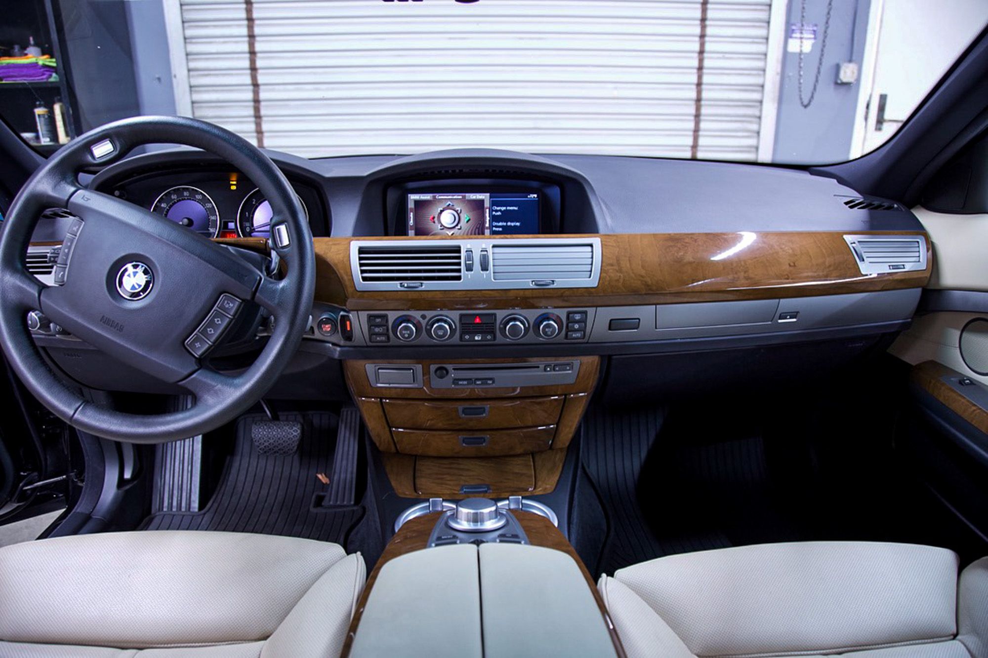 Used 2008 BMW 750Li RWD image 16