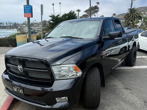 Used 2011 RAM 1500 Sport RWD image 4
