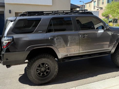 Used 2020 Toyota 4Runner SR5 Premium AWD/4WD image 4