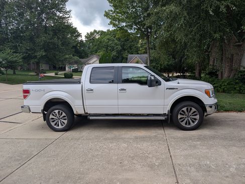 Used 2010 Ford F150 Lariat image 4