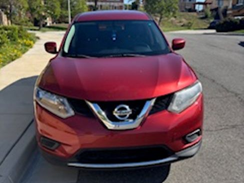Used 2016 Nissan Rogue S image 6
