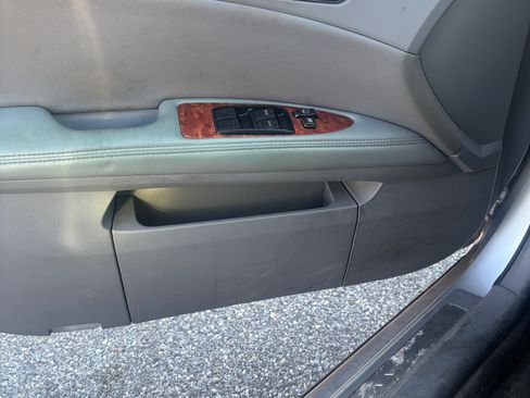 Used 2007 Toyota Avalon XLS image 18