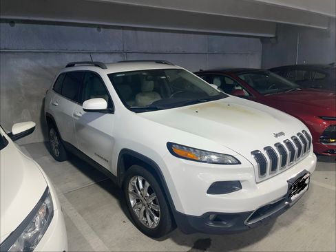 Used 2015 Jeep Cherokee Limited w/ Luxury Group FWD image 1
