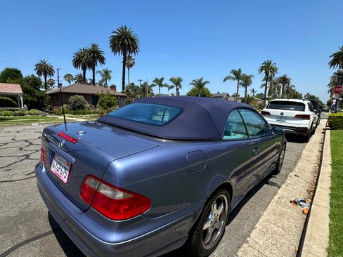 Used 2002 Mercedes-Benz CLK 430 Cabriolet image 4