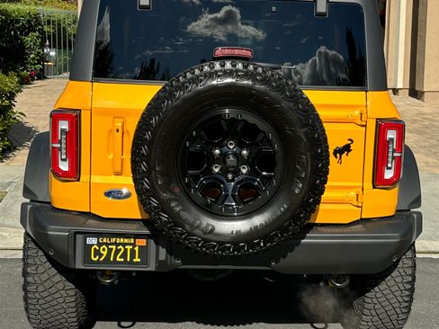 Used 2021 Ford Bronco First Edition image 2