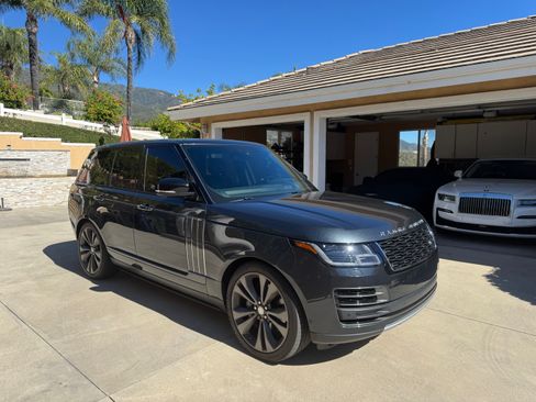 Used 2020 Land Rover Range Rover SV Autobiography Dynamic image 5