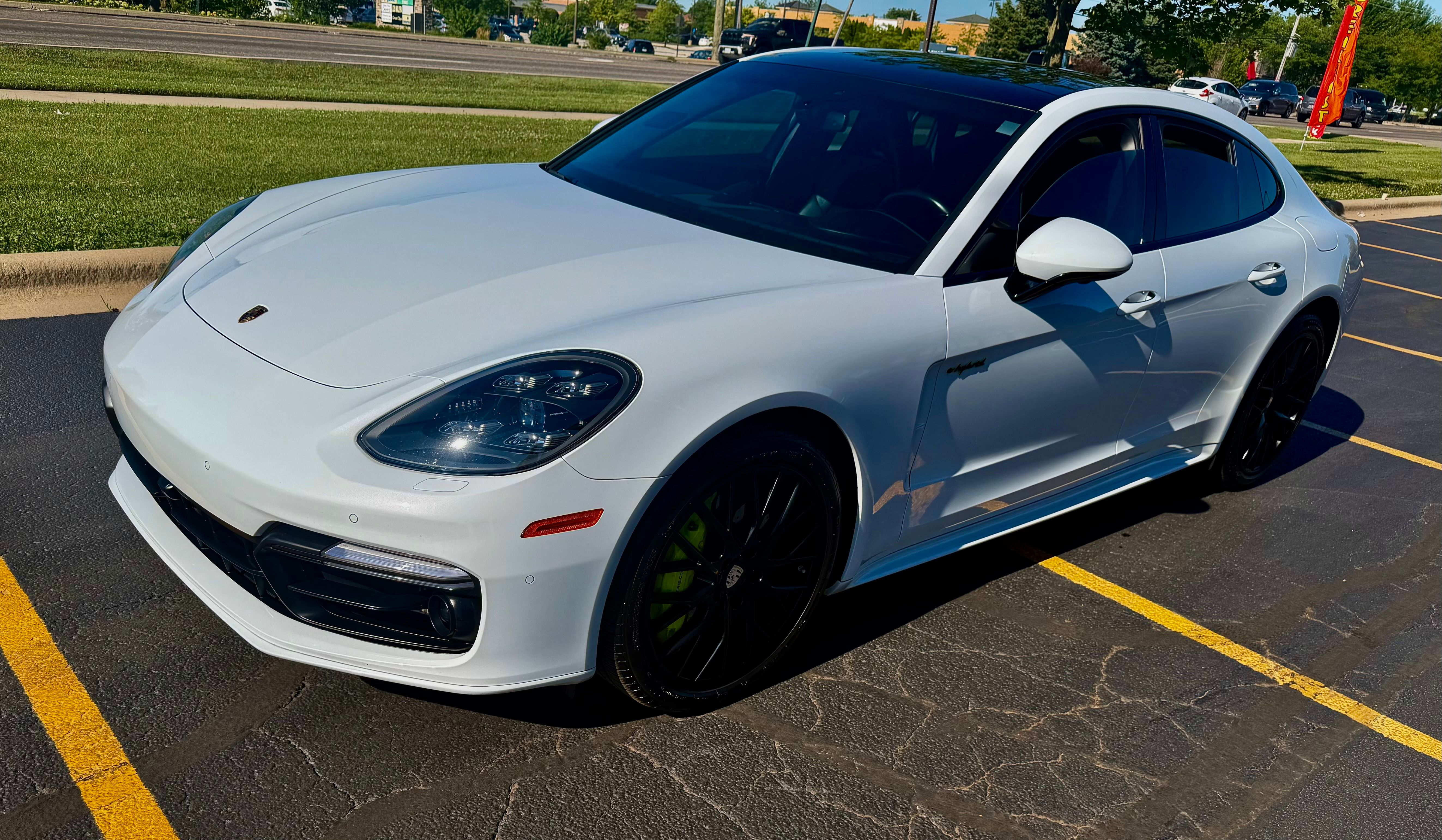 Used 2018 Porsche Panamera Turbo S AWD/4WD image 1