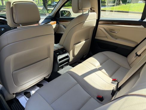 Used 2013 BMW 535i xDrive Sedan AWD/4WD image 13